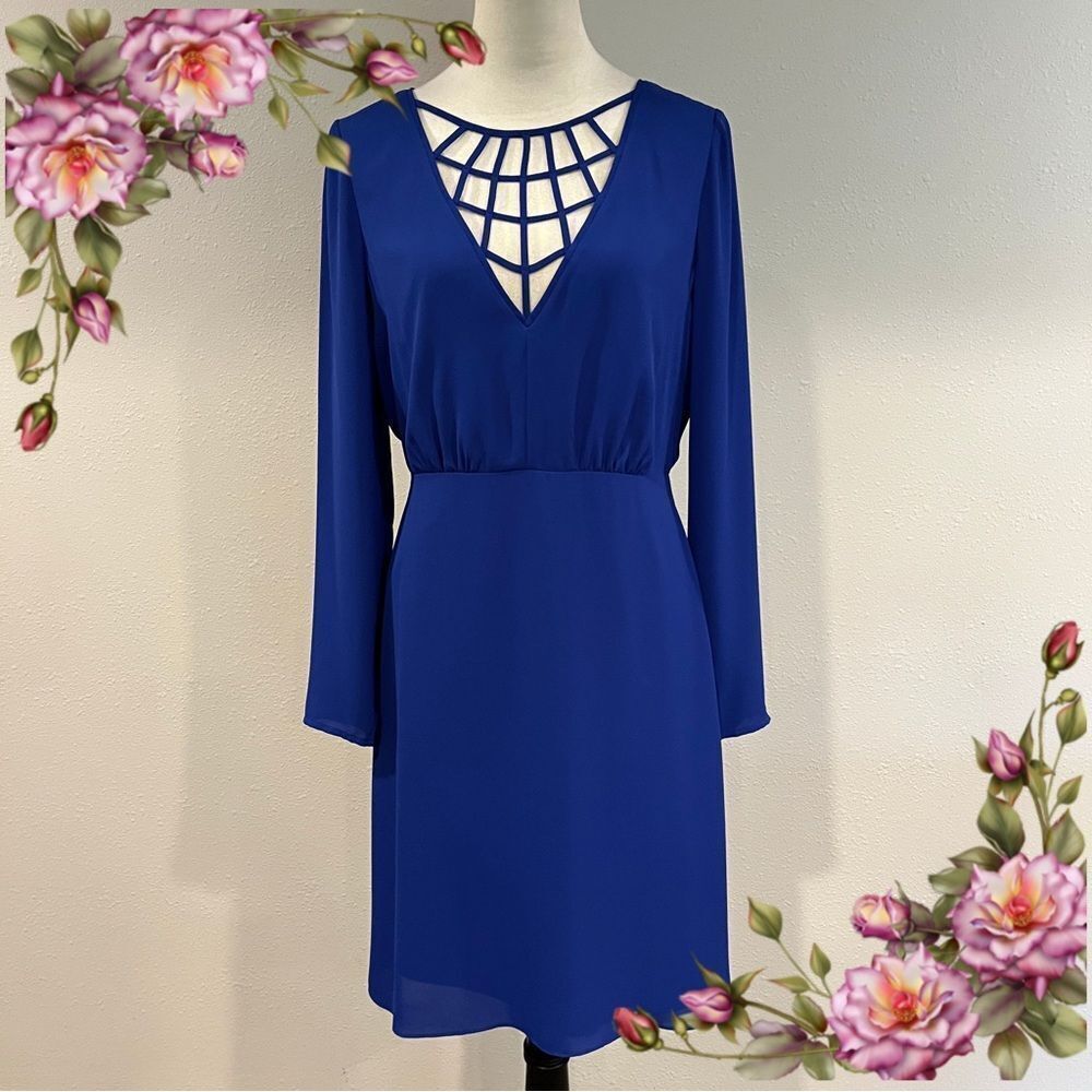 BCBGMaxAzria Blue royal V-Neck‎ Long Sleeve Sheath Dress size 8